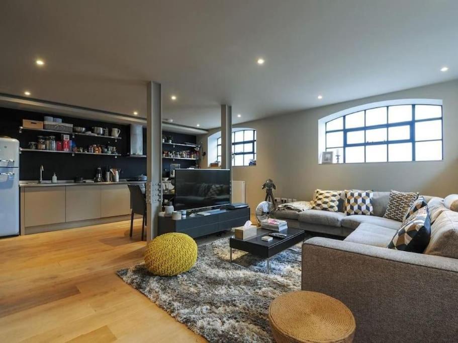 Manhattan Style Apartment In Fulham London Exterior photo