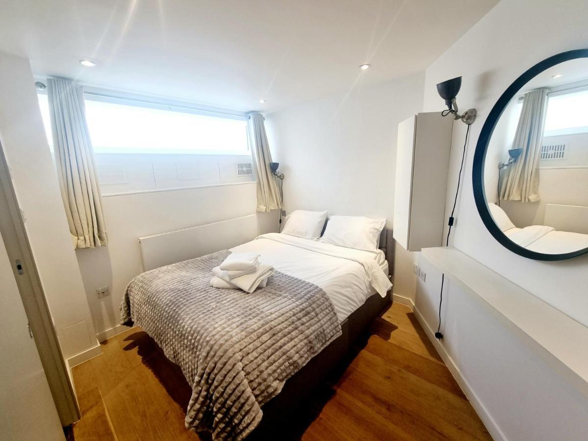 Manhattan Style Apartment In Fulham London Exterior photo